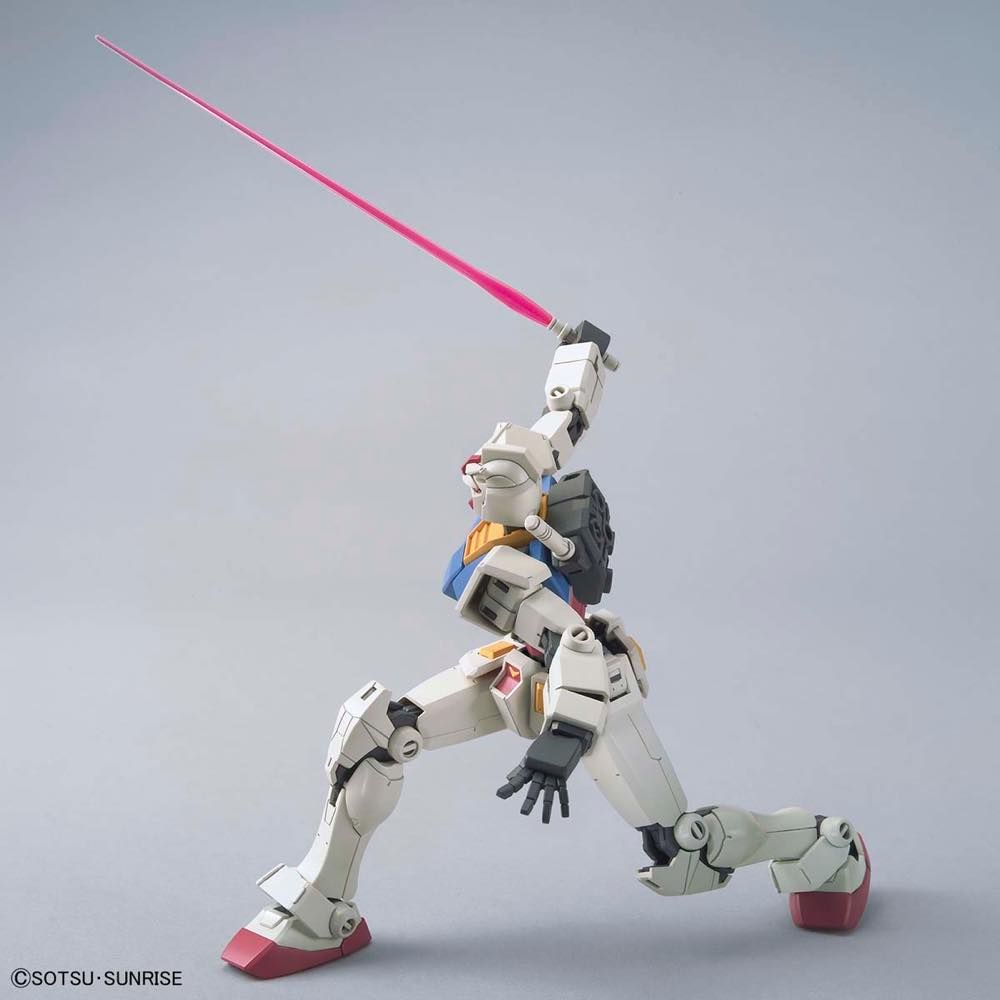 Gundam 1/144 HGUC Gundam 0079 RX-78-2 Gundam [Beyond Global] 40th Anniversary Model Kit Exclusive