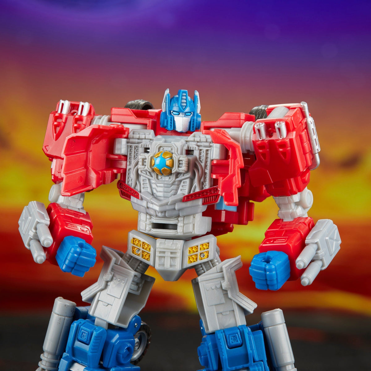 SDCC 2024 Transformers Generations Legacy United Voyager Class Fractured Friendship Action Figure Exclusive