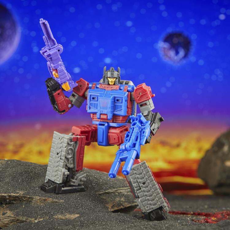 Transformers Generations Legacy United Deluxe Class G1 Universe Quake, Heater, and Tiptop Action Figure