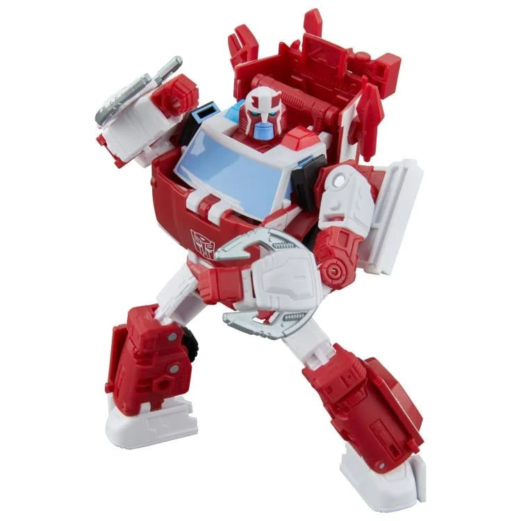 Transformers Generations Age of the Primes Deluxe Animated Ratchet Action Figure