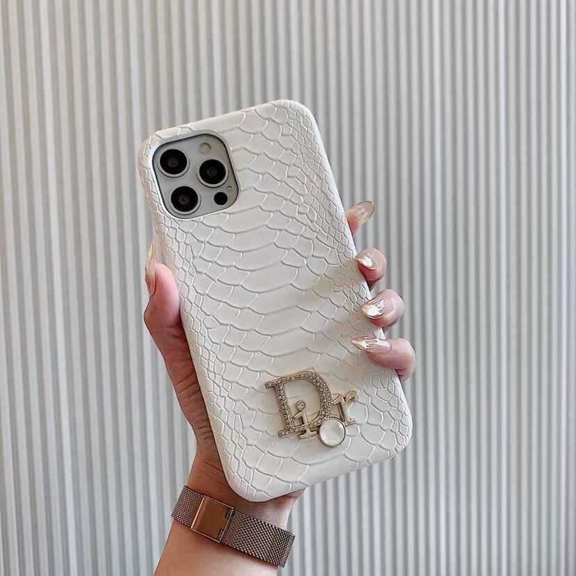 Stylish Snake Pattern Phone Case for iPhone 12-18 Pro & Pro Max