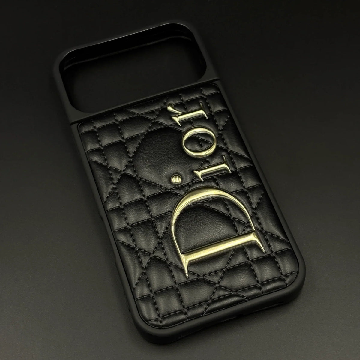 Fashion iPhone Case Elegant Protection for iPhone 13-18 Pro & Pro Max