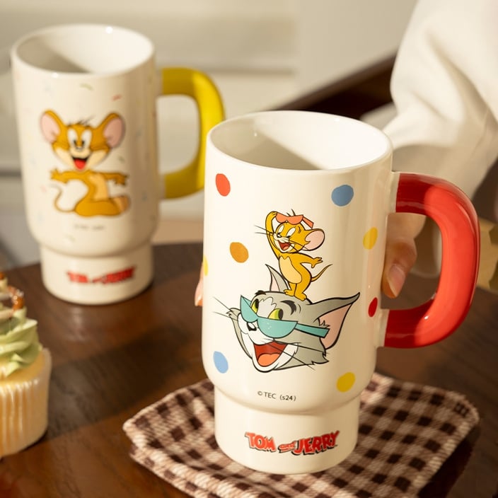 Tom & Jerry Sip ‘n’ Giggle Tumbler