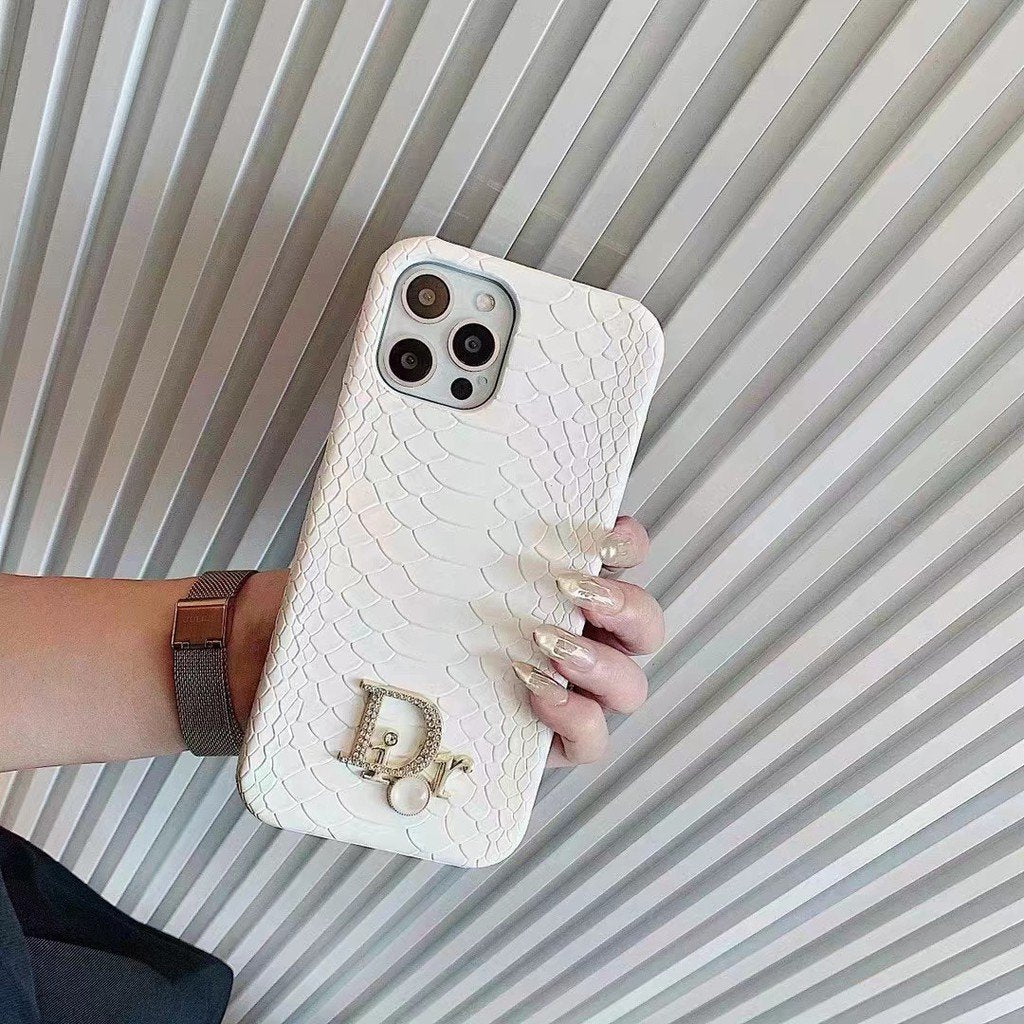 Stylish Snake Pattern Phone Case for iPhone 12-18 Pro & Pro Max
